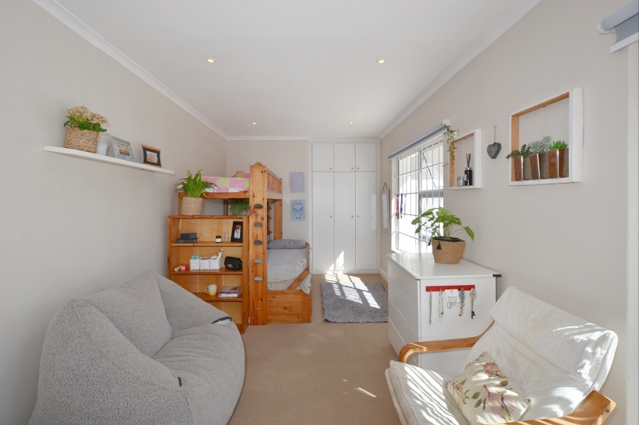 5 Bedroom Property for Sale in Welgelegen 2 Western Cape